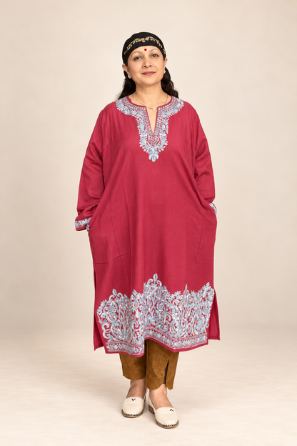 Kashmiri Rose Pink Aari Embroidered Pheran – Silver Elegance | Timeless Winter Wear | KOA Fashion